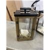 Image 5 : 2 DECORATIVE LANTERNS