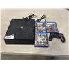 Image 1 : PLAYSTATION 4 CONSOLE AND 3 PS4 GAMES AND CONTROLLER