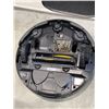 Image 4 : SHARK ROBOT VACUUM