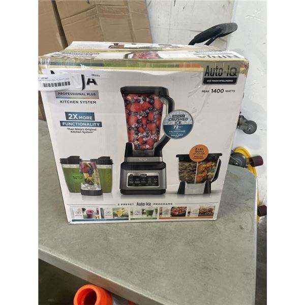 NINJA PROFESSIONAL PLUS KITCHEN SYSTEM WITH 5 PRESET AUTO IQ PROGRAMS