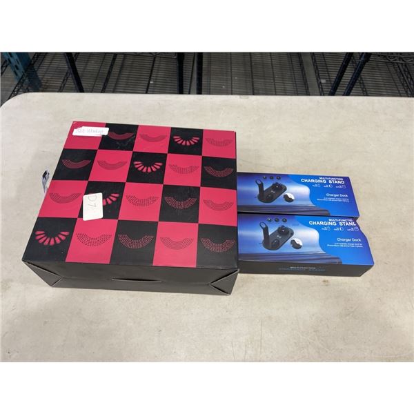 URIKAR MASSAGE GUN AND 2 3 IN 1 CHARGERS