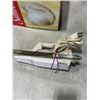 Image 3 : LOT OF VINTAGE KITCHEN APPLIANCES - WORKING