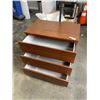 Image 2 : 3 DRAWER IKEA MALM DRESSER