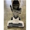 Image 3 : EUREKA LIGHTSPEED 2-IN-1 CORDLESS VACUUM WITH CHARGING DOCK WORKING
