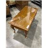 Image 2 : QUEEN ANNE GLASS TOP COFFEE TABLE