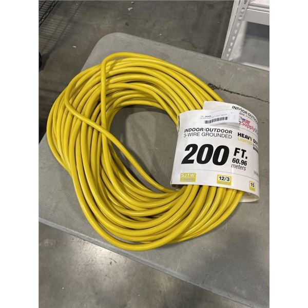 AS NEW HEAVY DUTY 200FT INDOOR OUTDOOR 3 WIRE GROUNDED ELECTRICAL CORD, YELLOW 12AWG
