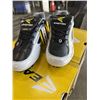 Image 3 : 2 NEW PAIRS OF EASTON DIAMOND LO WFII BASEBALL CLEATS, BLACK, SIZE US WOMENS 9