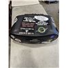 Image 1 : GAEMS PLAYSTATION / XBOX CASED PORTABLE GAMING SCREEN