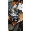 Image 2 : GOOGLE EATING ONE PRESSURE MULTI COOKER WORKING NO VENT CAP
