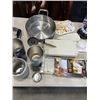 Image 3 : BOX OF MANDOLIN CHEESE GRATER CAST IRON COOKING DISHES AND MORE