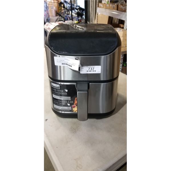 AS NEW BELLAPRO 5.7L  AIR FRYER - TESTED WORKING, RETAIL $219