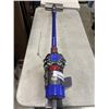 Image 1 : DYSON V8 TOTAL CLEAN CORDLESS STICK VACUUM - WORKING
