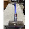 Image 3 : DYSON V8 TOTAL CLEAN CORDLESS STICK VACUUM - WORKING