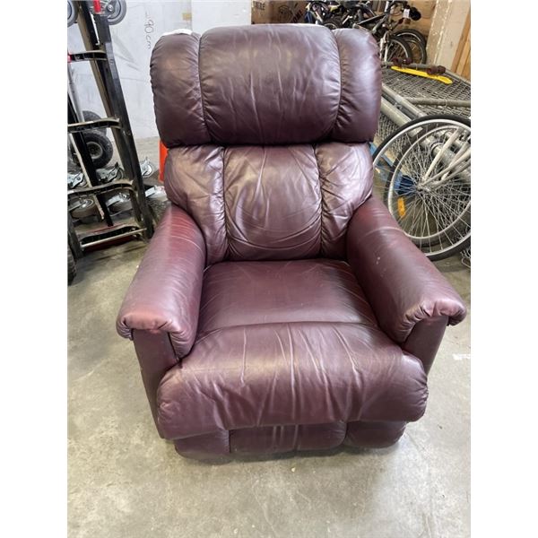 BURGUNDY LEATHER LAZY BOY RECLINER CHAIR