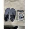 Image 2 : LOT OF VARIOUS WATER SHOES AND WET BAGS