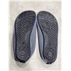 Image 3 : LOT OF VARIOUS WATER SHOES AND WET BAGS