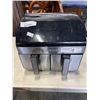 Image 1 : GOURMIA TWO BASKET AIR FRYER WORKING