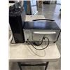 Image 4 : BLACK AND DECKER TOASTER OVEN AND HAMILTON BEACH COFFEE MACHINE
