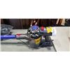 Image 2 : DYSON V7 VACUUM - WORKING