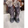 Image 3 : NEW PAIR OF MENS SIZE 9.5 BOOTS