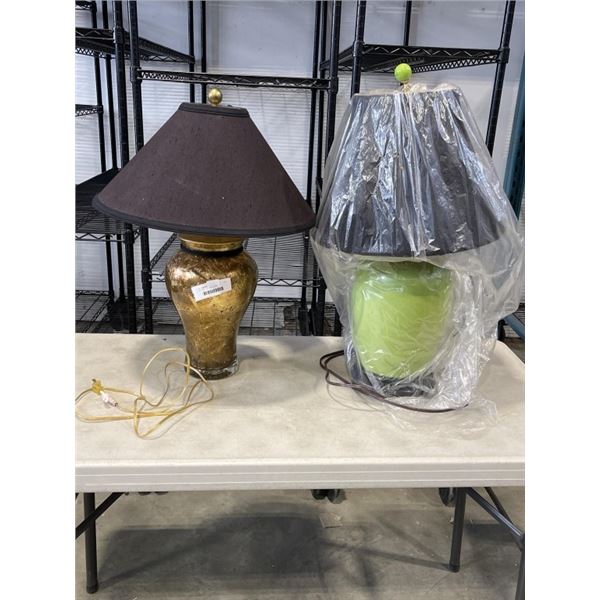 2 DECORATIVE TABLE LAMPS