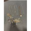Image 1 : MISC NECKLACES AND EXTRA CHAIN LINKS