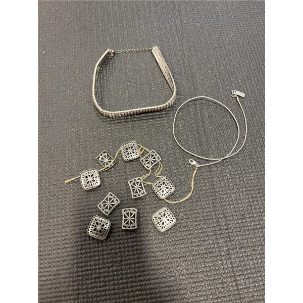 RHINESTONE CHOKER, BRACELET AND SILVER TONE NECKLACE