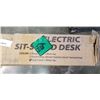 Image 3 : ELECTRIC SIT TO STAND DESK GREY FRAME AND WHITE TOP