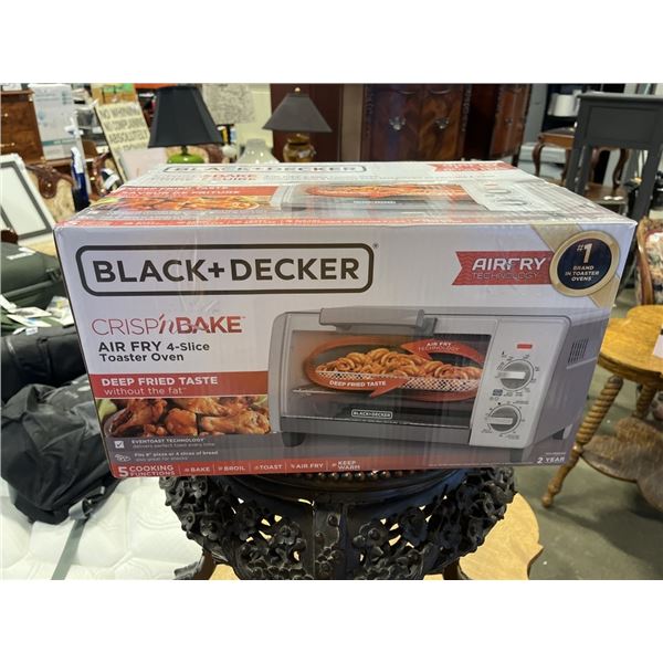 BLACK & DECKER 4-SLICE AIR FRY TOASTER OVEN - TESTED WORKING, RETAIL $179