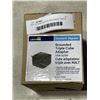 Image 2 : BOX OF NEW LEVITON GROUNDED TRIPLE CUBE ADAPTERS