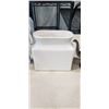 Image 4 : ASSORTED HOME DECOR