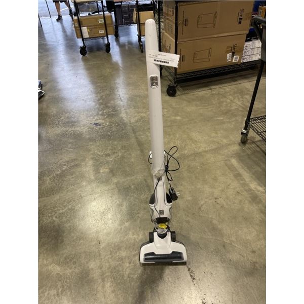 EUREKA LIGHTSPEED 2-IN-1 CORDLESS VACUUM WITH CHARGING DOCK WORKING