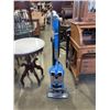 Image 1 : SHARK VACUUM CLEANER