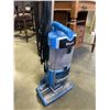 Image 2 : SHARK VACUUM CLEANER