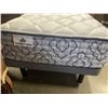 Image 4 : KINGSDOWN GLENVIEW TIGHT TOP TWIN MATTRESS WITH PLATFORM FRAME