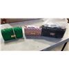 Image 1 : 3 NEW PURSES