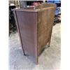 Image 4 : ANTIQUE 4 DRAWER DRESSER