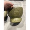 Image 6 : LARGE MORTAR AND PEDESTAL AND VINTAGE ROSE COLOR  ETCHED VASE