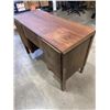 Image 5 : ANTIQUE VANITY DRESSER