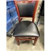 Image 3 : ROUND SOLID WOOD PUB DINING TABLE WITH CAST IRON BASE, 32 INCH DIAMETER, AND 2 AS NEW BLACK LEATHER 