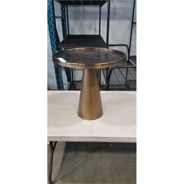 DECORATIVE ROUND ACCENT TABLE