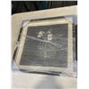 Image 2 : SET OF 3 FRAMED PICTURES