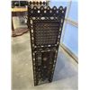 Image 6 : ANTIQUE INLAID AND HIGHLY CARVED BOOKSHELF