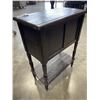 Image 4 : MODERN 3 DRAWER CABINET