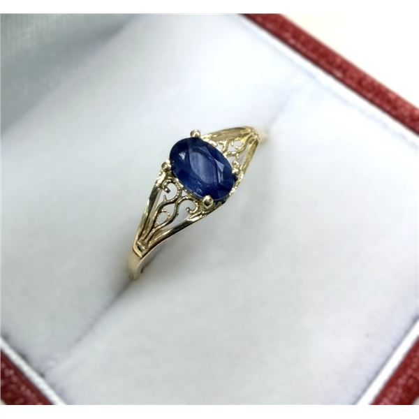 10KT YELLOW GOLD  NATURAL BLUE SAPPHIRE (0.52CT) RING, SIZE 6.25, W/A $900.00. SAPPHIRE IS THE BIRTH