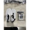 Image 2 : LOT OF VARIOUS WATER SHOES AND WET BAGS