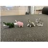 Image 4 : COLLECTION OF ANTIQUE ELEPHANT MINIATURES AND ART GLASS BUNNY