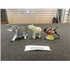 Image 1 : BESWICK BIRD FIGURE AND PORCELAIN ELEPHANTS