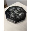 Image 1 : VINTAGE HAND CRAFTED MOTHER OF PEARL AND ABELONE INLAID BAKELITE JEWLERY BOX