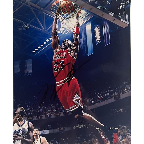 Chicago Bulls Michael Jordan facsimile signed photo